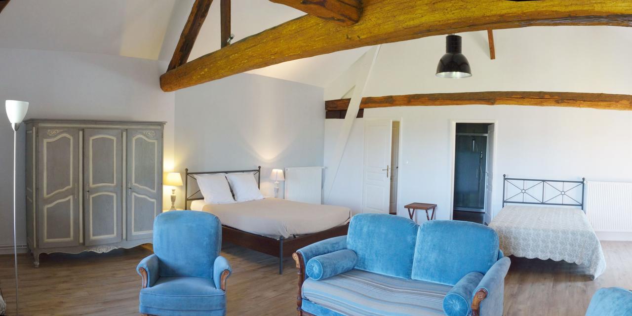 Chambre D'Hotes Le Jardin Des Pierres Dorees Marcy Экстерьер фото